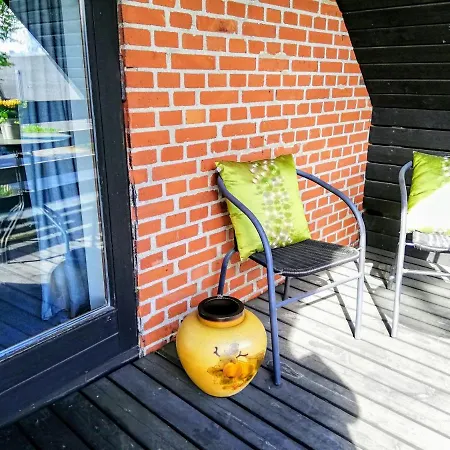 300meter To Lego House - 2 Bedrooms With Balcony - Garden View * Billund